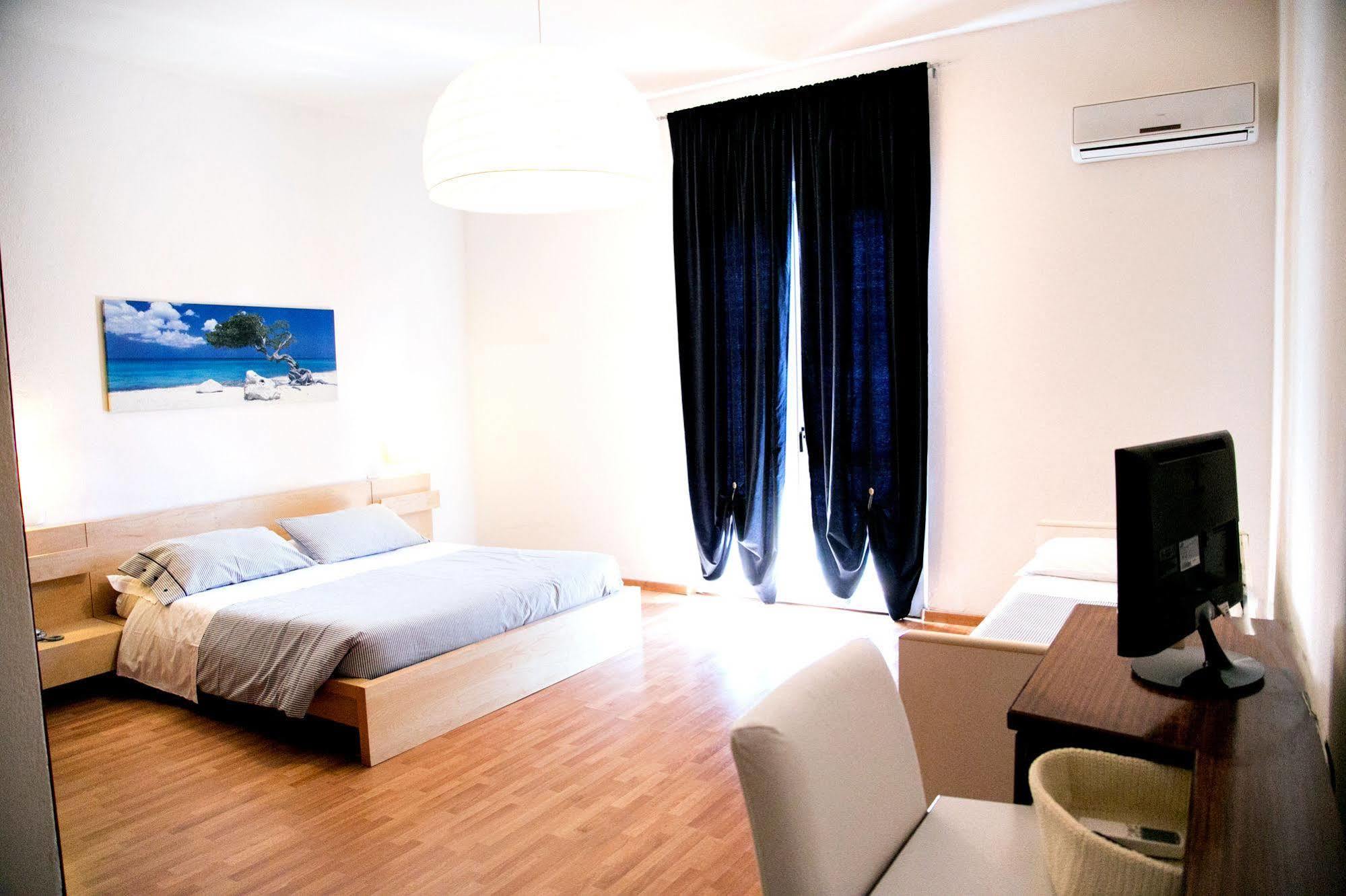 Hotel Kinda Кастильоне дела Пеская Екстериор снимка